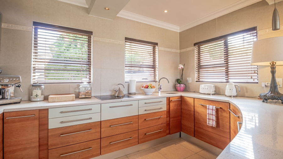 3 Bedroom Property for Sale in Olive Grove Western Cape